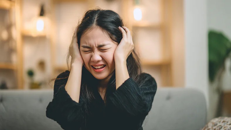 攀岩上瘾的年轻人,投资百万开岩馆