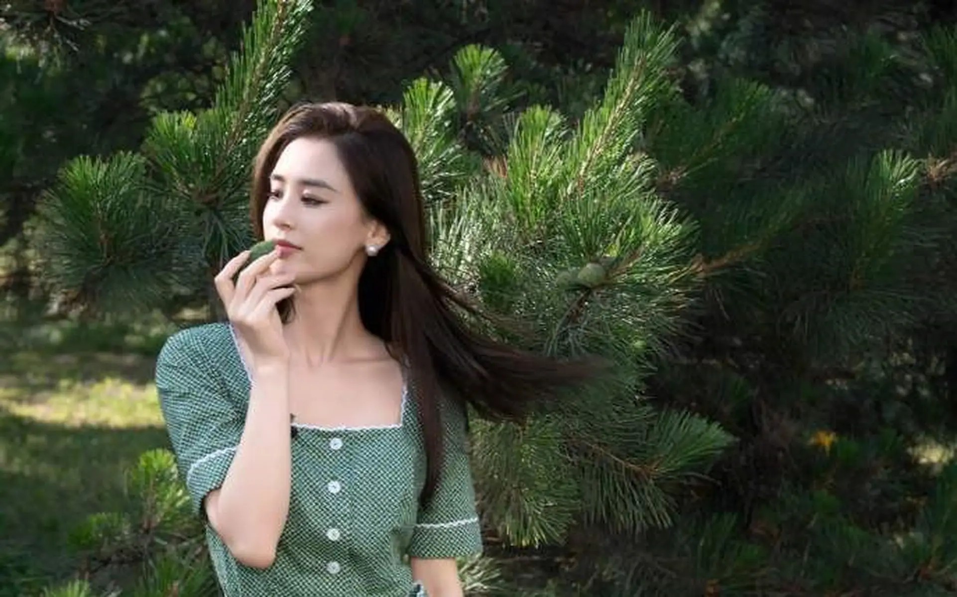 小扎1亿美金挖角OpenAI天才:华人工程师身价为何能媲美C罗?
