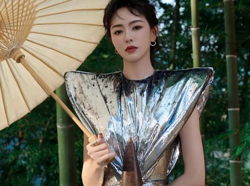 隐藏式门把手退出,一点不值得可惜