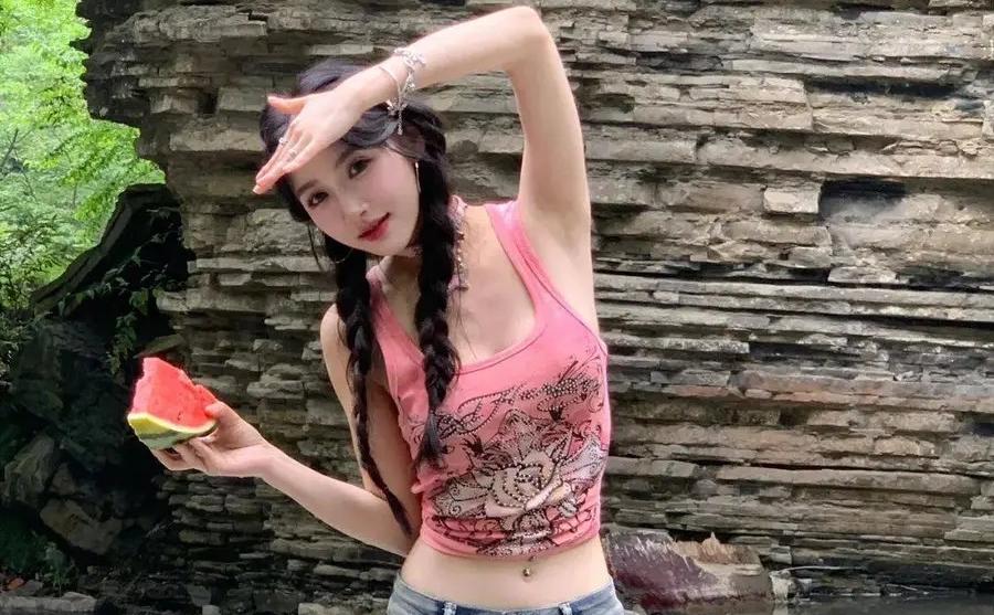 “老登”罗永浩,在新时代争抢麦克风