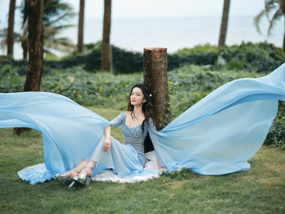 突发！TVB知名女星发生交通意外，撞伤颈部致颈椎移位，入院治疗