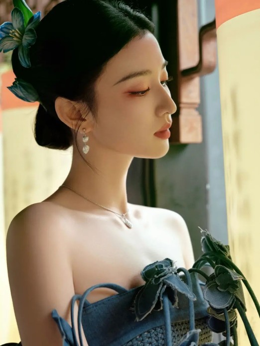 易烊千玺回应大学期间没接戏：想一心的好好学一学