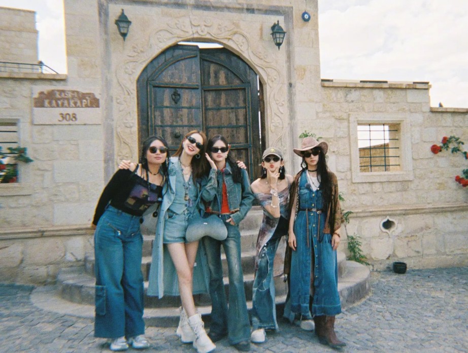 五代女团成员直播中疑似侮辱队友？