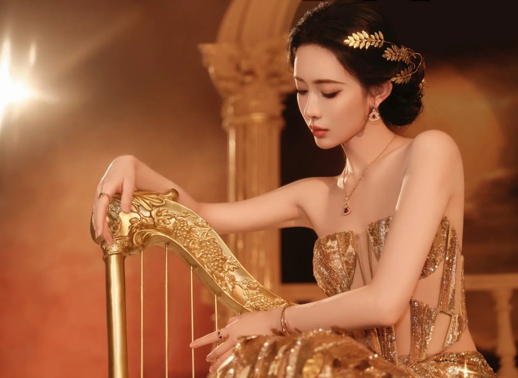 《长安二十四计》成毅王劲松飙戏，新老戏骨来去之间，隐忍是最大演技