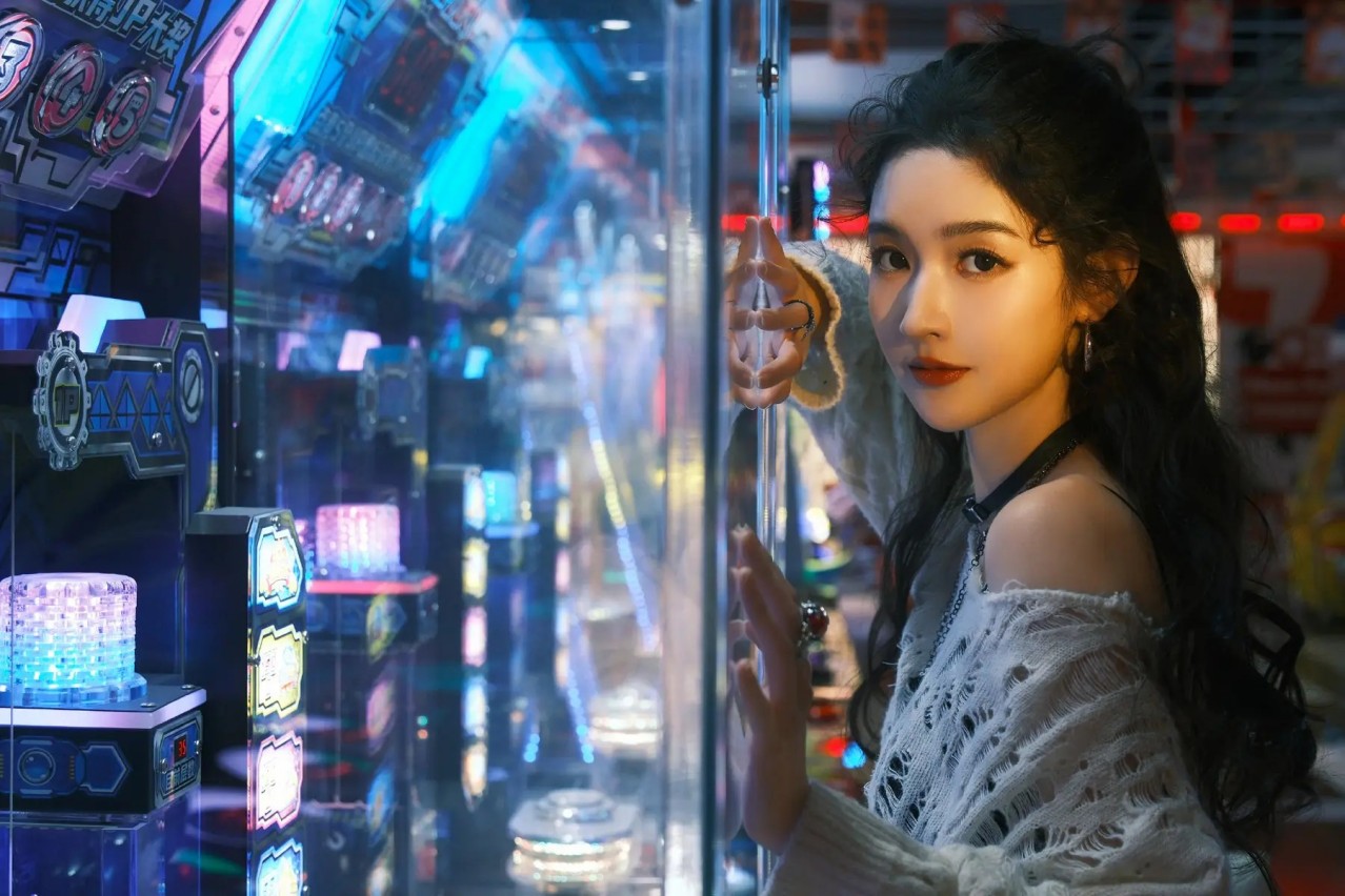 新世界不需要老大哥